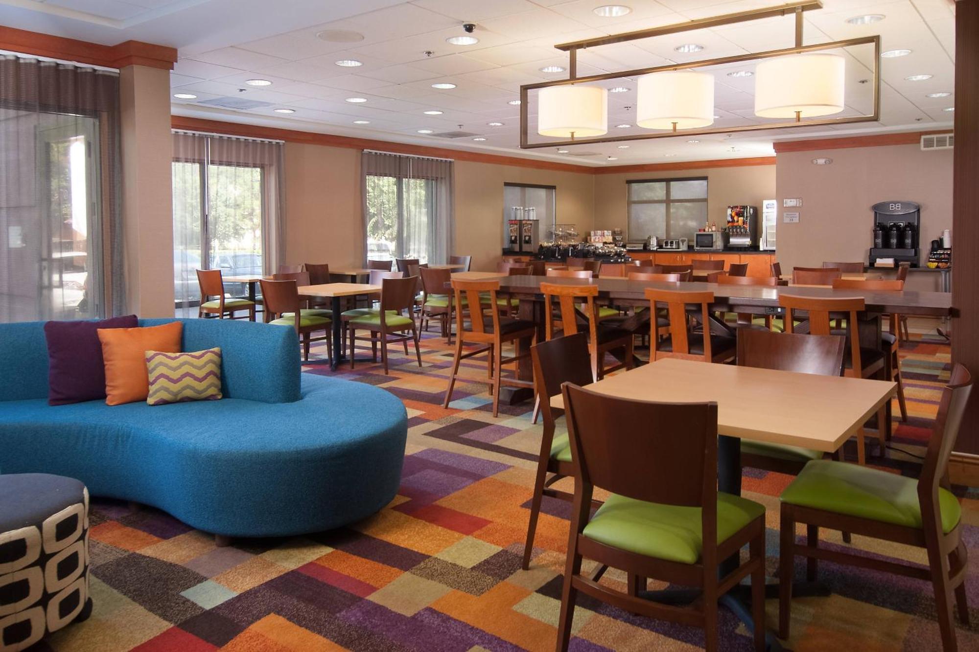 Fairfield Inn And Suites Atlanta Airport South/Sullivan Road College Park Exterior foto